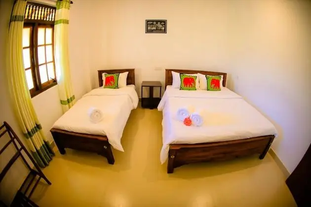 Deluxe Üç Kişilik Oda, Birden Çok Yatak, Engellilere Uygun, Tepe Manzaralı