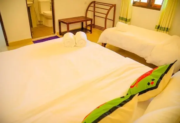 Deluxe Üç Kişilik Oda, Birden Çok Yatak, Engellilere Uygun, Tepe Manzaralı