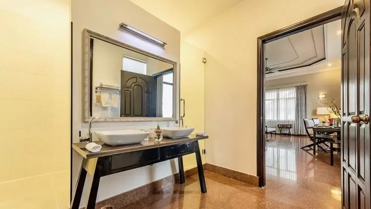 WM Suite - Twin Beds