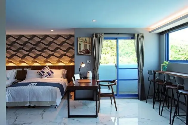 Comfort Dört Kişilik Oda, 2 Çift Kişilik Yatak, Kısmi Deniz Manzaralı