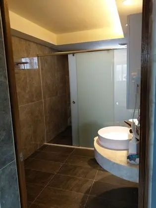 Comfort Dört Kişilik Oda, 2 Çift Kişilik Yatak, Kısmi Deniz Manzaralı