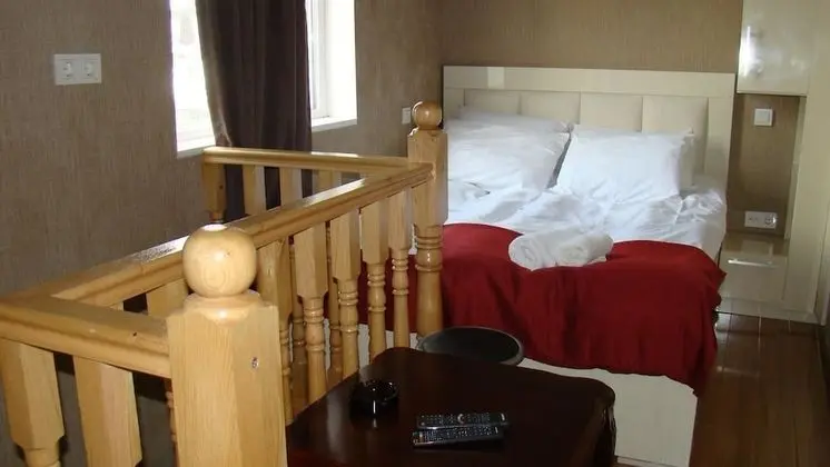 Design Room with balcony