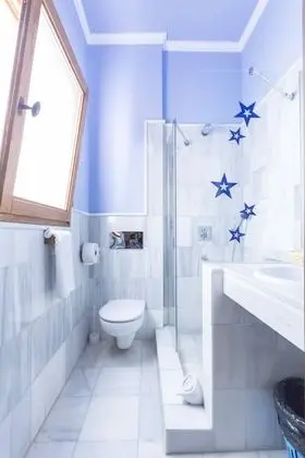 Family Oda, Banyolu/Duşlu (6 People)