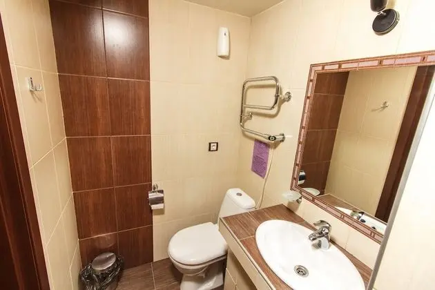 Standard Tek Büyük Yataklı Oda