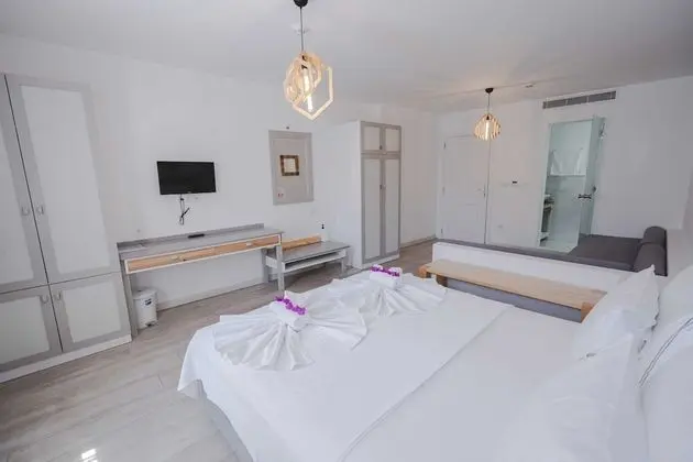Deluxe Tek Büyük Yataklı Oda