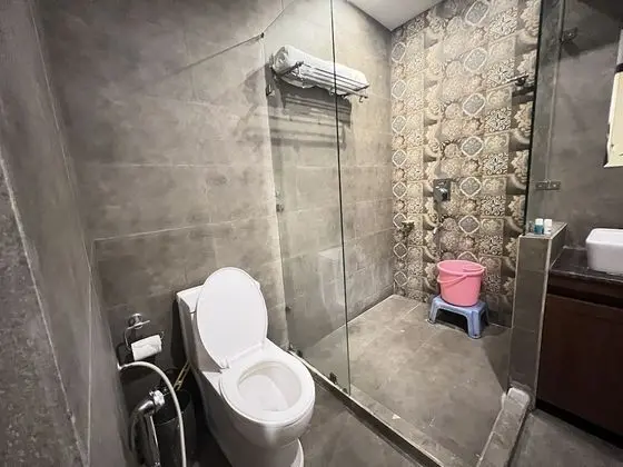 Premium Tek Büyük Yataklı Oda