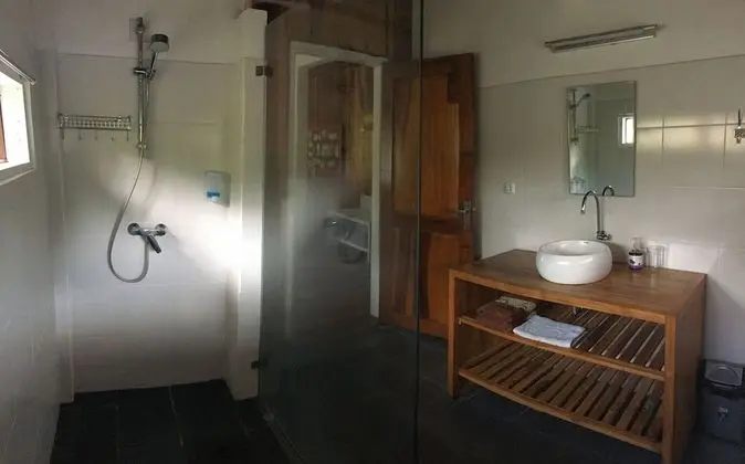 Deluxe Üç Kişilik Oda, Birden Çok Yatak, Havuz Manzaralı