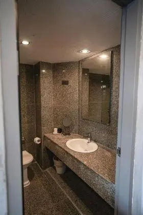 Standard Üç Kişilik Oda