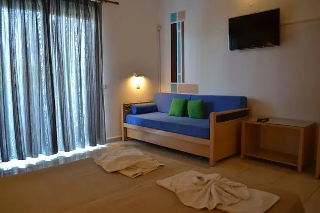 Stüdyo, Bahçe Manzaralı (for 3)