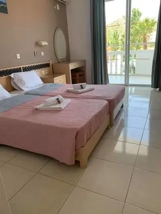 Stüdyo, Havuz Manzaralı (for 2)