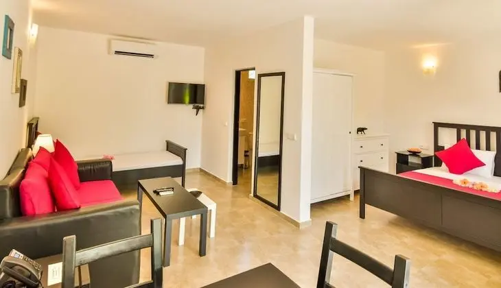 Comfort Stüdyo, 1 Çift Kişilik Yatak, Sigara İçilmez, Avlu