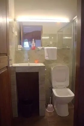 Deluxe Tek Büyük veya İki Ayrı Yataklı Oda, Engellilere Uygun, Sigara İçilmez