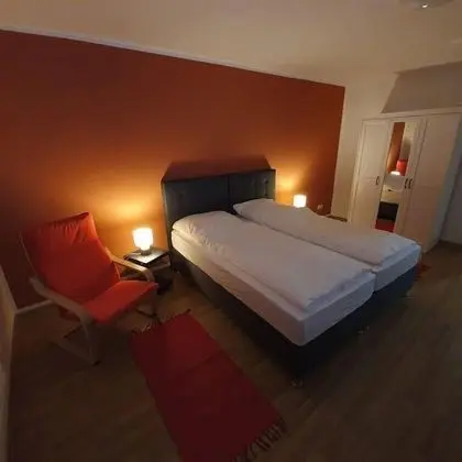 Tek Büyük Yataklı Oda