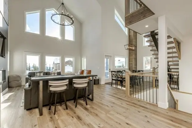 Ev (4 Bedrooms)