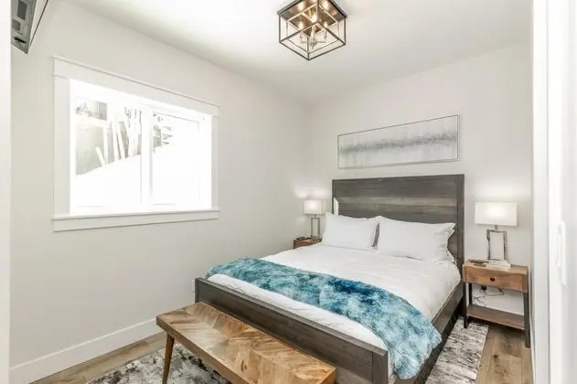 Ev (4 Bedrooms)