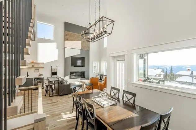 Ev (4 Bedrooms)