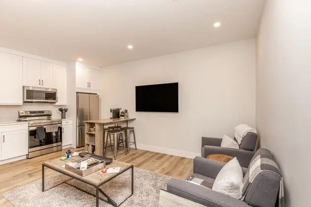 Ev (4 Bedrooms)