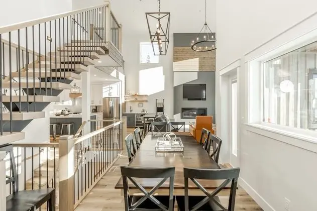 Ev (4 Bedrooms)