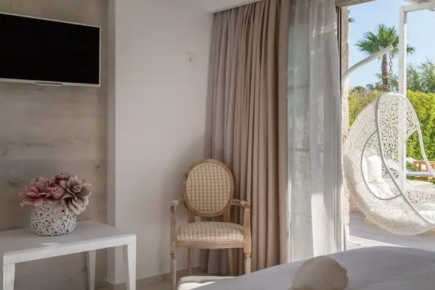 Honeymoon Süit, Sıcak Su Küveti