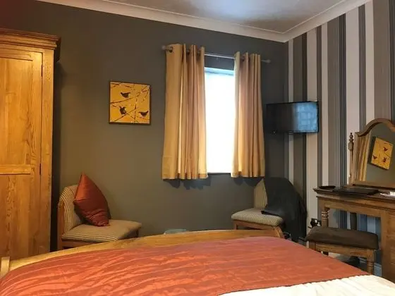 Classic Tek Büyük Yataklı Oda, Banyolu/Duşlu, Avlu Manzaralı