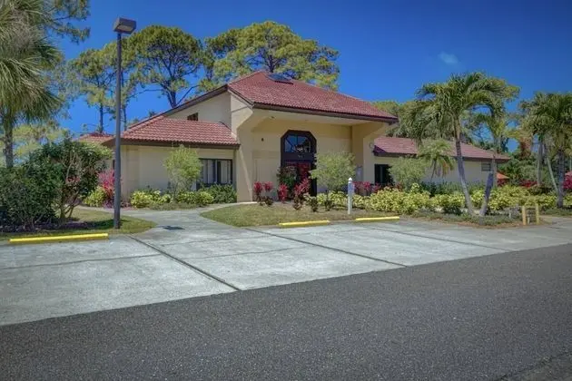 Daire (White Pine Court)