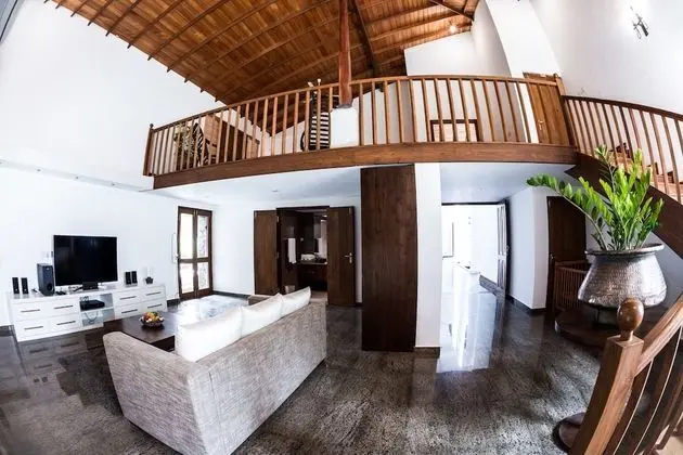 Deluxe Family Suite with Pool View