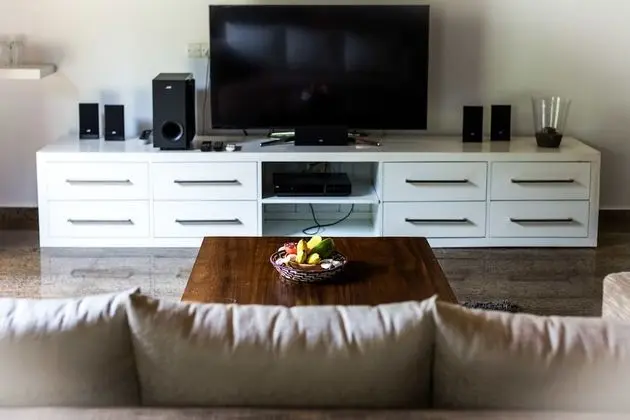 Deluxe Family Suite with Pool View