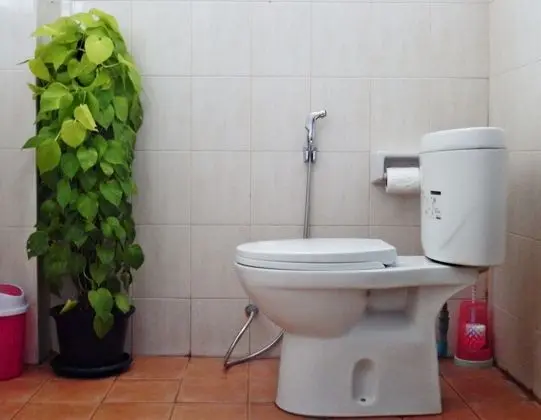 Shared Dormitory with Shared Bathroom