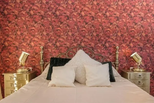 Villa, 4 Yatak Odası, Şömine