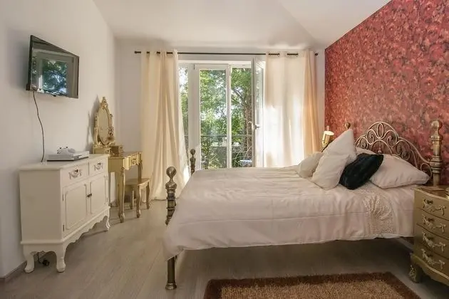 Villa, 4 Yatak Odası, Şömine