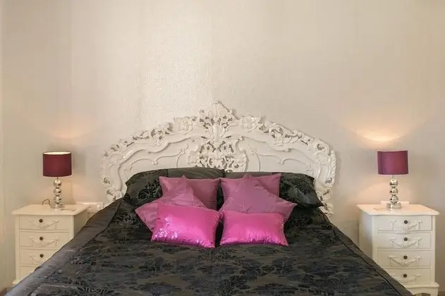 Villa, 4 Yatak Odası, Şömine