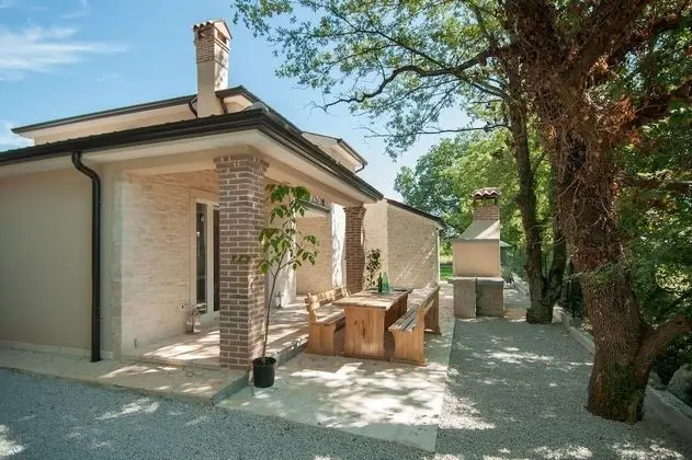 Villa, 4 Yatak Odası, Şömine