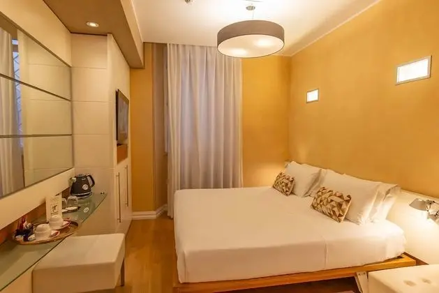 Superior Büyük Yataklı Tek Kişilik Oda