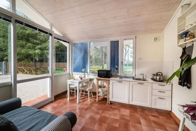 Junior Süit, Küçük Mutfak