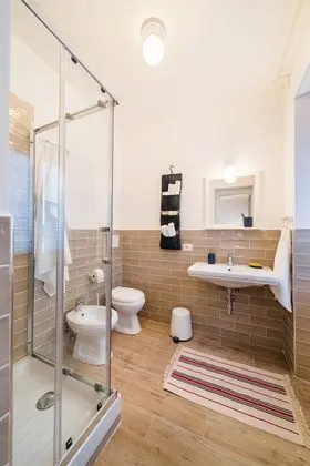 Premium Tek Büyük Yataklı Oda