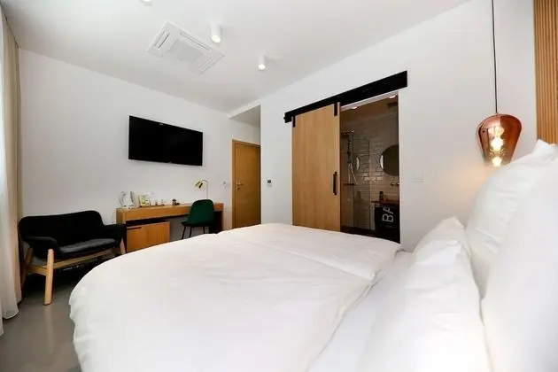 Luxury Büyük Yataklı Tek Kişilik Oda