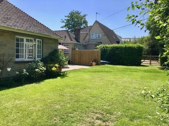 Comfort Bungalov, Bahçe Manzaralı