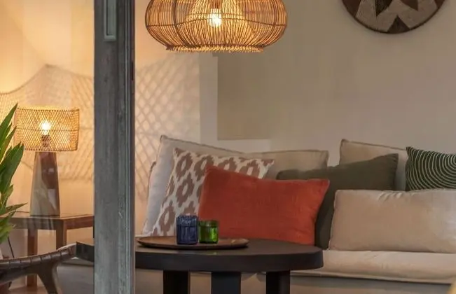 Design Villa, 2 Yatak Odası, Teras, Havuz Manzaralı