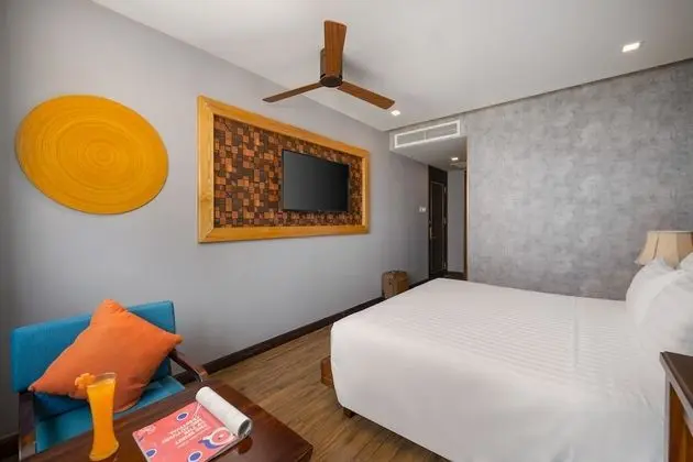 Deluxe Tek Büyük Yataklı Oda, Şehir Manzaralı