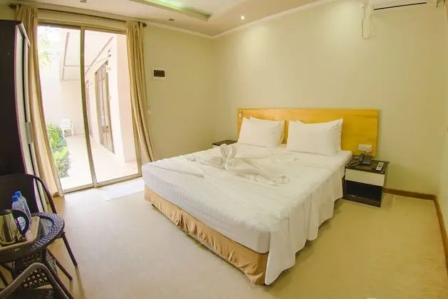 Deluxe Twin Room with Garden View