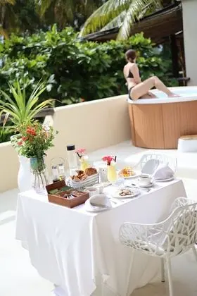 Garden Villa with Pool
