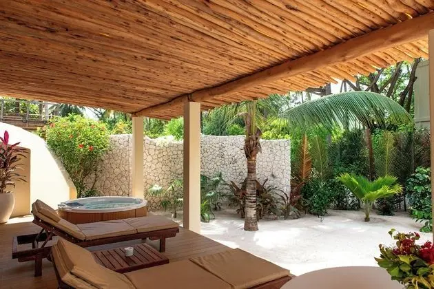 Garden Villa with Pool