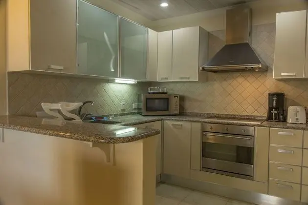 Standard Daire, 1 En Büyük (King) Boy Yatak, 2 Banyolu, Kısmi Deniz Manzarası