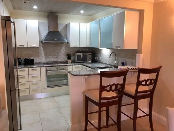 Standard Daire, 1 En Büyük (King) Boy Yatak, 2 Banyolu, Kısmi Deniz Manzarası