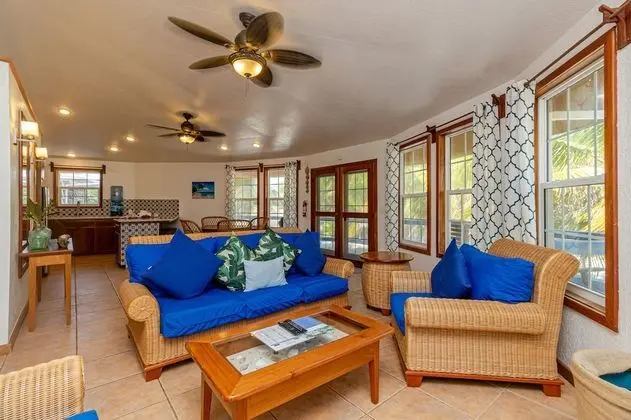 Signature Condo, 2 Bedrooms, Oceanfront