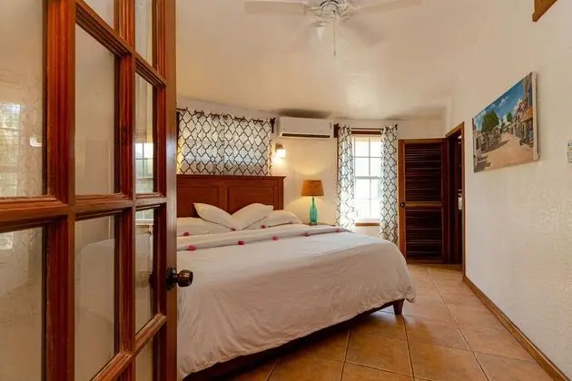 Signature Condo, 2 Bedrooms, Oceanfront