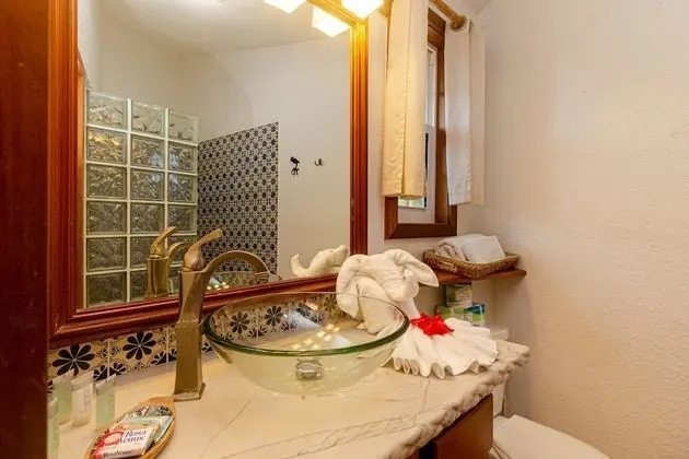 Signature Condo, 2 Bedrooms, Oceanfront