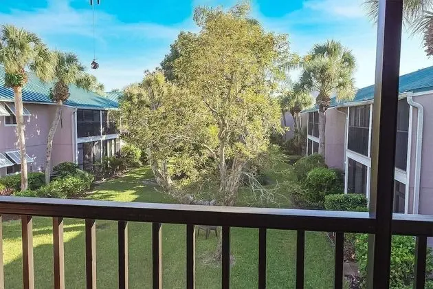 Daire (White Sands & Seashells, 1 BR 2nd Fl.)