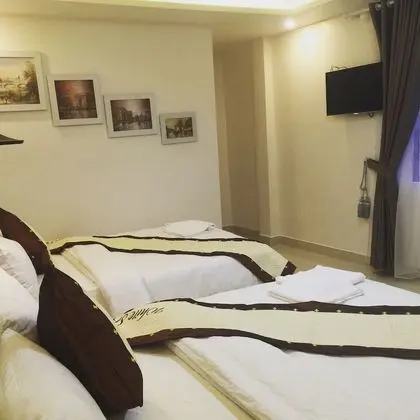 Standard Tek Büyük Yataklı Oda (4 People)