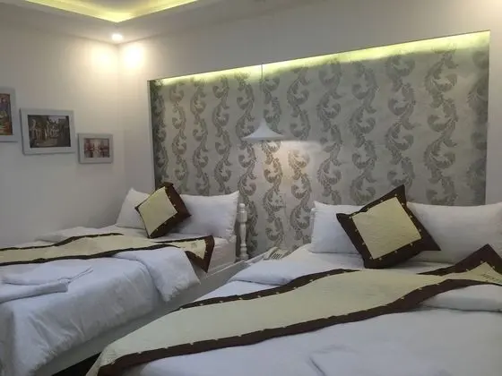 Standard Tek Büyük Yataklı Oda (4 People)